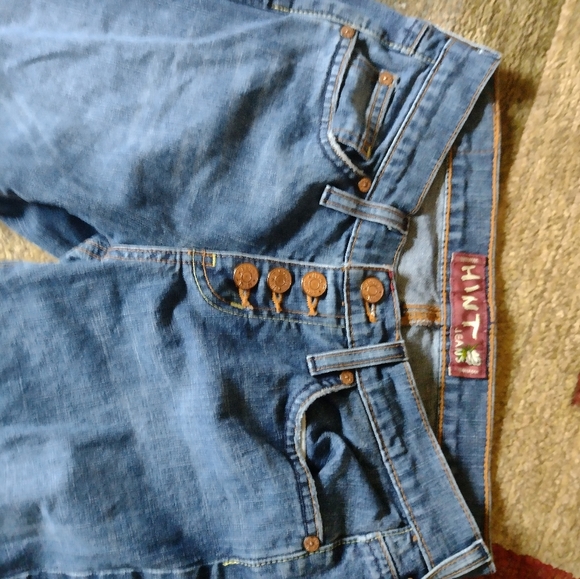 Women's Hint Jeans - Picture 3 of 4